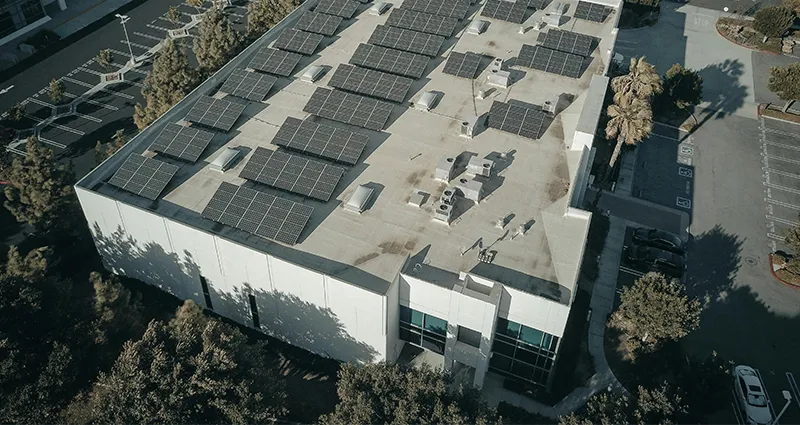Commercial rooftop solar array installed by Pacific Edge